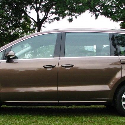 vw volkswagen touareg weiß frontansicht